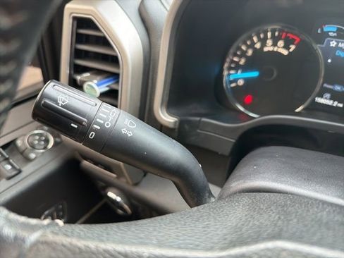 Used 2019 Ford F150 Lariat w/ Equipment Group 502A Luxury image 51