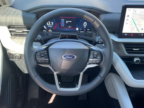 New 2026 Ford Explorer Platinum w/ LUX Leather Package image 25