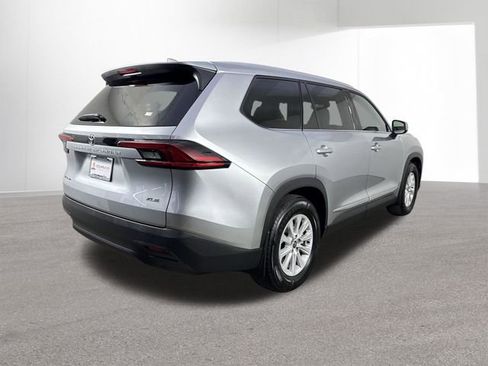 Used 2026 Toyota Grand Highlander AWD Hybrid image 36