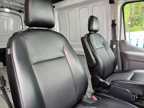 Used 2020 Ford Transit 150 Medium Roof RWD image 38