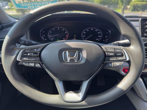 Used 2019 Honda Accord LX image 11