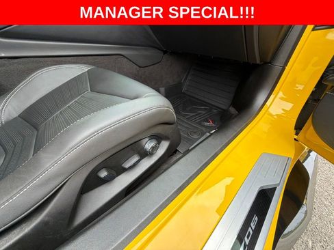Certified 2025 Chevrolet Corvette Z06 w/ Stealth Interior Trim Package RWD image 19