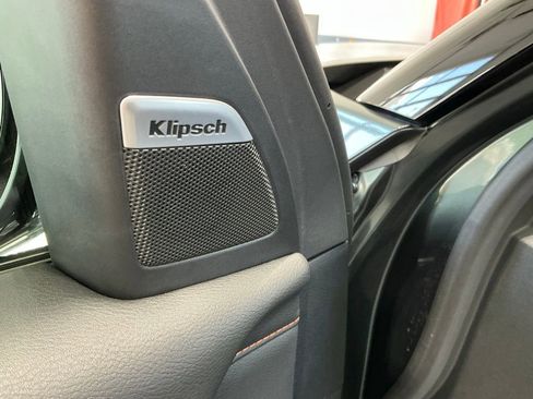 Used 2025 Nissan Armada PRO-4X AWD/4WD image 8