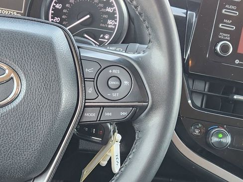 Used 2022 Toyota Camry SE image 27