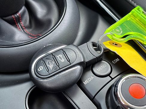 Used 2020 MINI Cooper Clubman S w/ Storage Package image 37