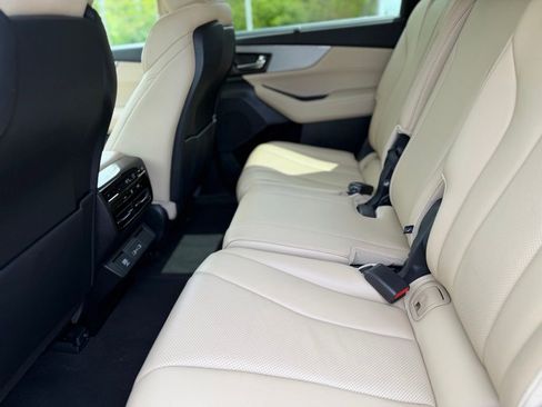 Used 2023 Acura MDX SH-AWD w/ Technology Package image 22