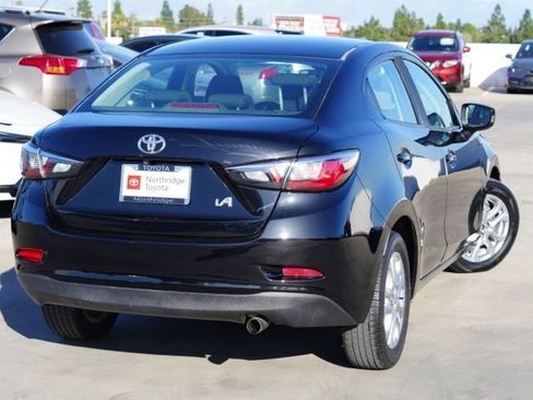 Used 2018 Toyota Yaris iA image 6