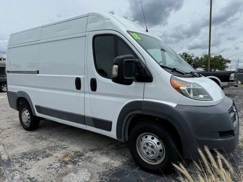 Used 2018 RAM ProMaster 2500 w/ Mopar Trailer Tow Group FWD image 3