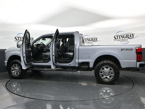 Used 2024 Ford F250 Lariat w/ Lariat Ultimate Package AWD/4WD image 37