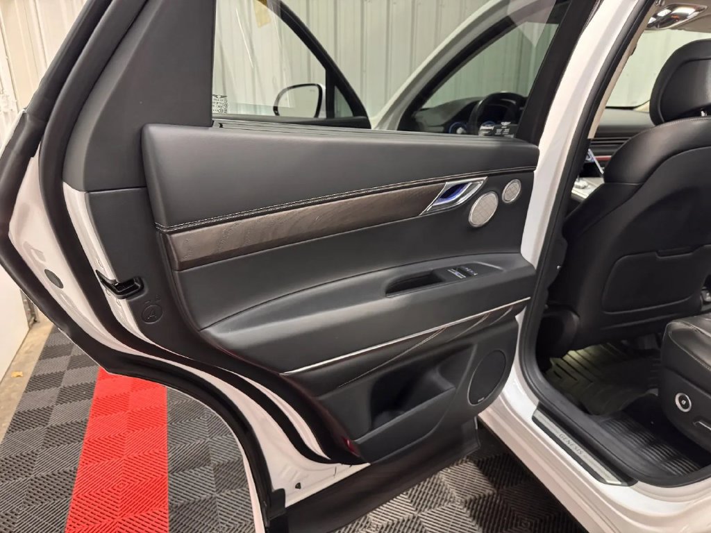 Used 2024 Genesis GV80 3.5T w/ Prestige Package AWD/4WD image 37