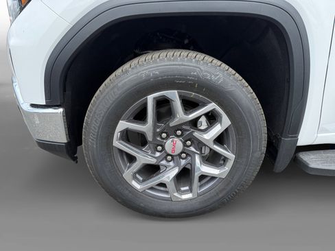New 2026 GMC Sierra 1500 SLT AWD/4WD image 9