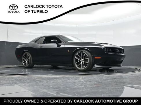 Used 2018 Dodge Challenger R/T Scat Pack RWD image 47