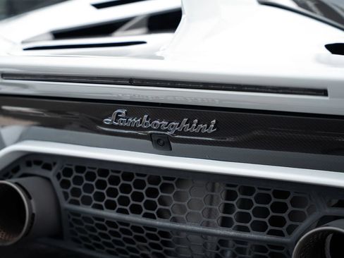Used 2019 Lamborghini Aventador SVJ AWD/4WD image 29