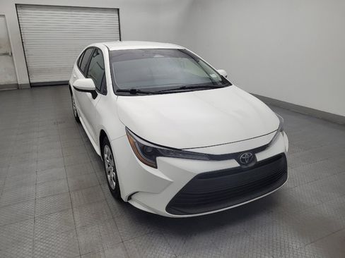 Used 2025 Toyota Corolla LE FWD image 14
