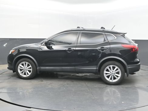 Used 2017 Nissan Rogue Sport SV w/ SV Premium Package image 5