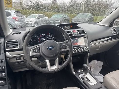 Used 2017 Subaru Forester 2.5i Limited AWD/4WD image 14