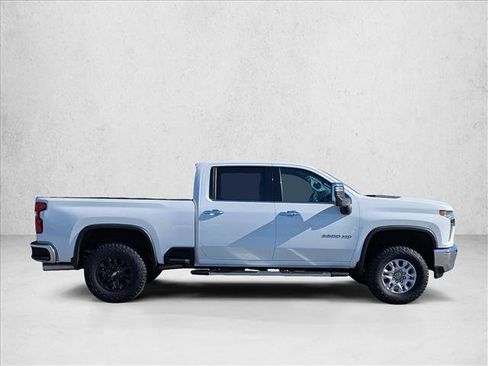 Used 2023 Chevrolet Silverado 2500 LTZ w/ Safety Package AWD/4WD image 4