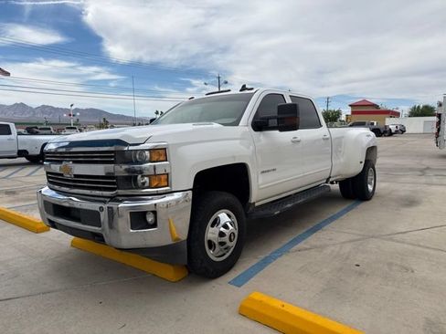 Used 2016 Chevrolet Silverado 3500 LT w/ LT Convenience Package AWD/4WD image 2