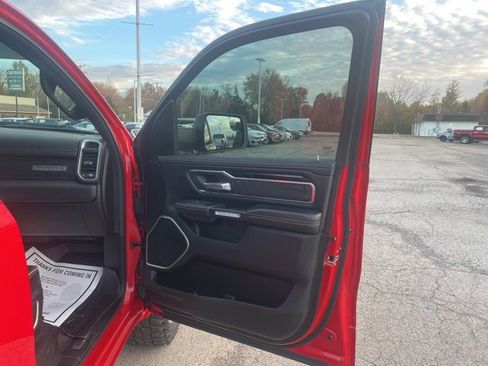 Used 2019 RAM 1500 Laramie w/ Sport Appearance Package image 33