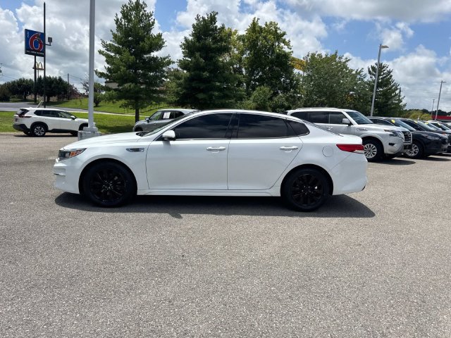 Used 2018 Kia Optima EX w/ Premium Package FWD image 8
