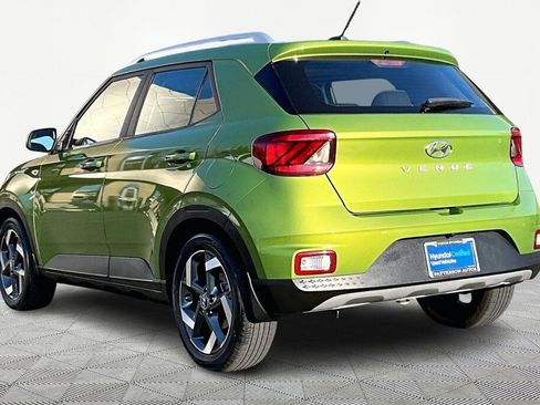 Certified 2023 Hyundai Venue SEL image 6