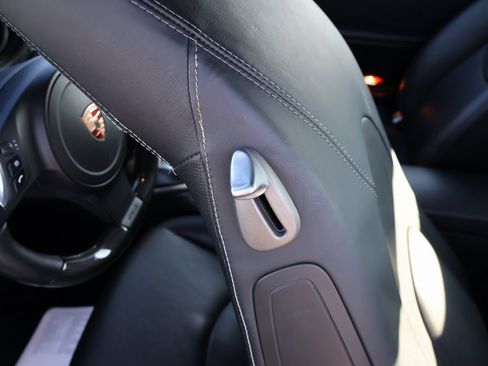 Used 2012 Porsche 911 Carrera 4S image 20