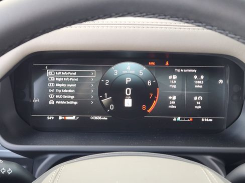 Certified 2025 Land Rover Defender 110 image 17