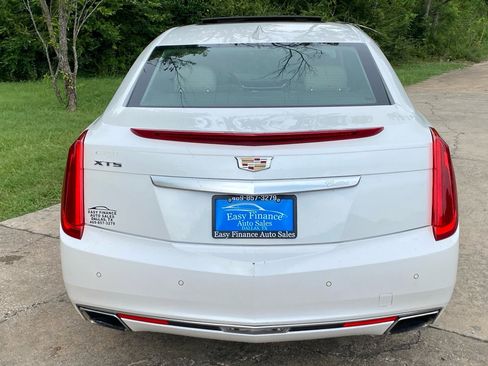 Used 2016 Cadillac XTS Luxury w/ Driver Awareness Package image 5