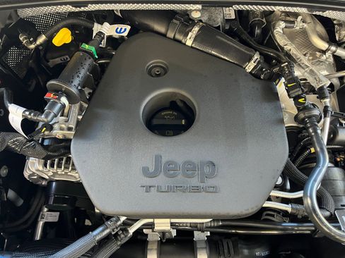 New 2026 Jeep Grand Cherokee L Limited AWD/4WD image 30