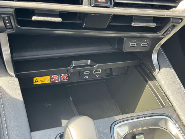 Used 2024 Lexus RX 350 Premium w/ Accessory Package (Z1) AWD/4WD image 36
