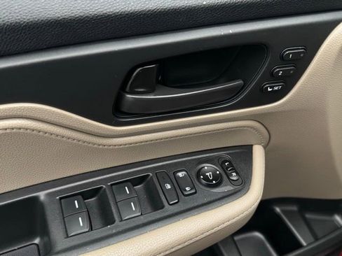 Used 2019 Honda Odyssey EX-L image 13
