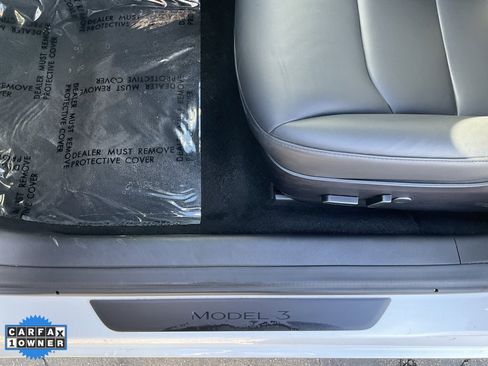 Used 2023 Tesla Model 3 Standard Range image 15