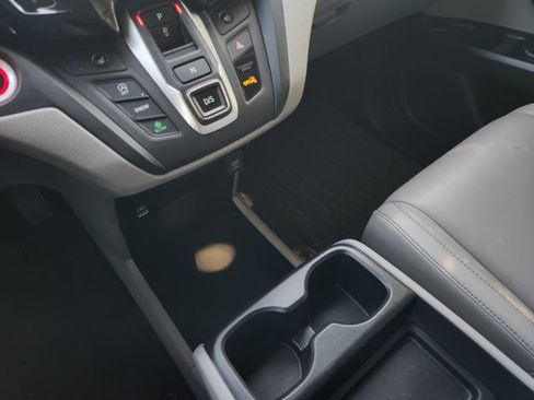 Used 2022 Honda Odyssey EX-L image 22