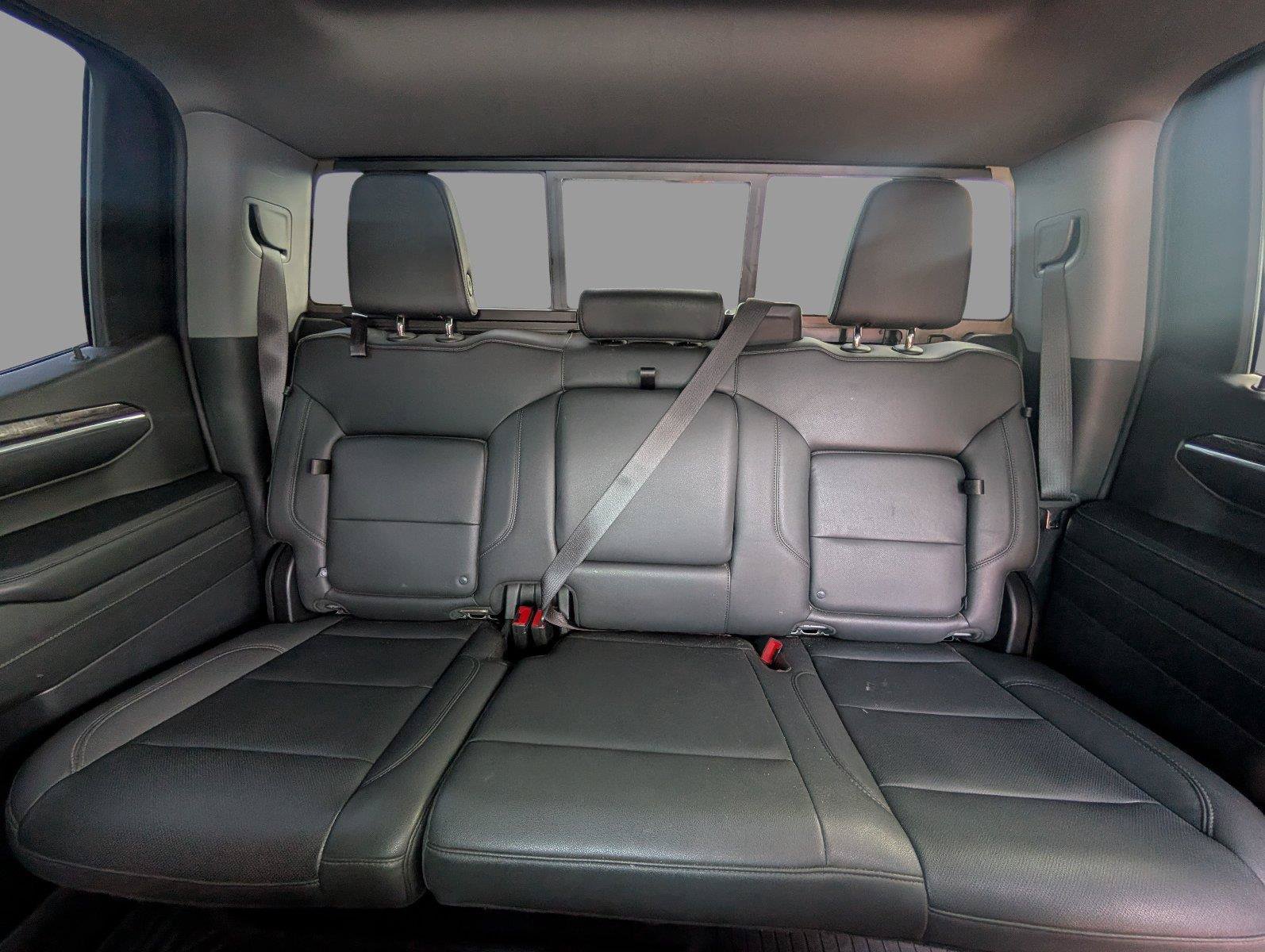 Used 2024 Chevrolet Silverado 1500 LTZ AWD/4WD image 33