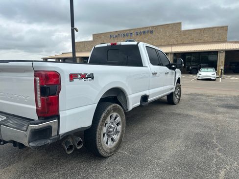 Used 2025 Ford F350 Lariat w/ Lariat Ultimate Package AWD/4WD image 5