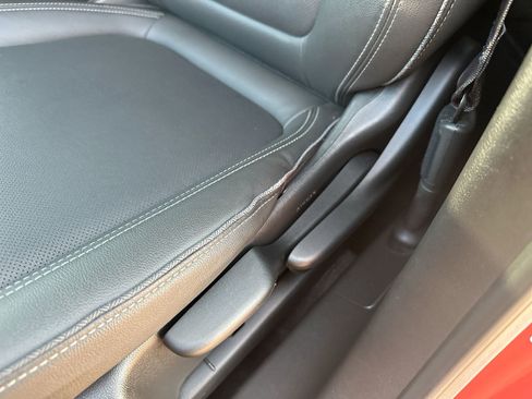 Used 2024 Buick Encore GX Sport Touring image 12