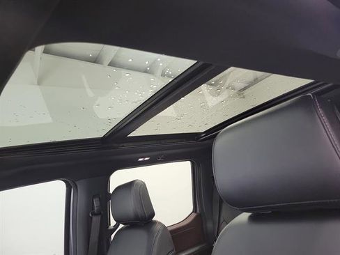 Used 2022 Ford F150 Lariat w/ Max Trailer Tow Package image 39