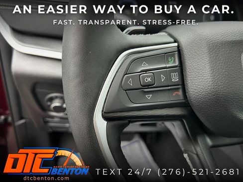 Used 2025 Jeep Grand Cherokee Altitude AWD/4WD image 13