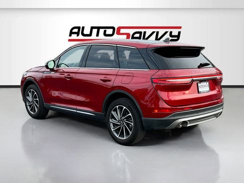 Used 2024 Lincoln Corsair FWD w/ Equipment Group 101A image 5