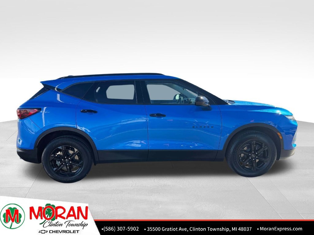 Certified 2024 Chevrolet Blazer LT w/ Convenience Package FWD image 8