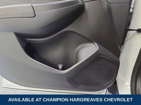 Used 2023 Chevrolet TrailBlazer LS FWD image 32
