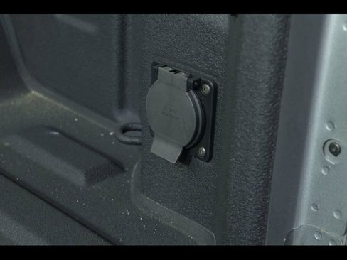 Used 2023 Chevrolet Silverado 1500 Custom w/ Rally Edition image 14