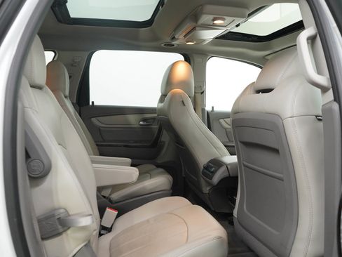 Used 2016 Chevrolet Traverse LTZ AWD/4WD image 14