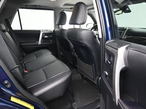 Used 2023 Toyota 4Runner Limited AWD/4WD image 12