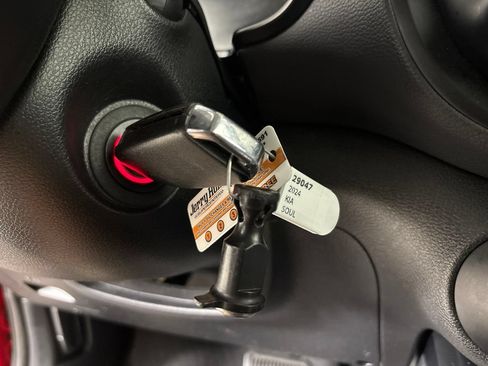 Used 2024 Kia Soul LX w/ Option Group 015 FWD image 14
