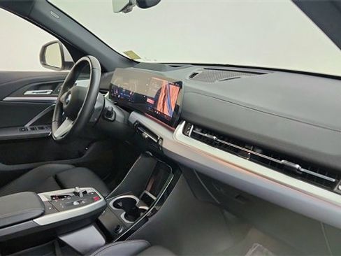 Used 2025 BMW X2 xDrive28i image 20