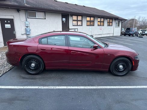 Used 2019 Dodge Charger Police image 2