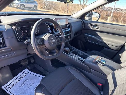Used 2024 Nissan Pathfinder Rock Creek image 11