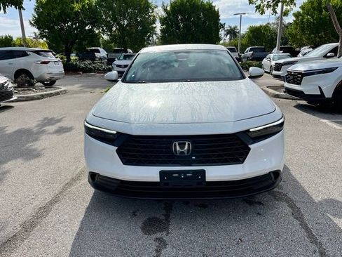 Used 2023 Honda Accord LX image 2
