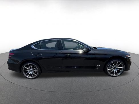 Used 2025 Genesis G70 2.5T RWD image 16